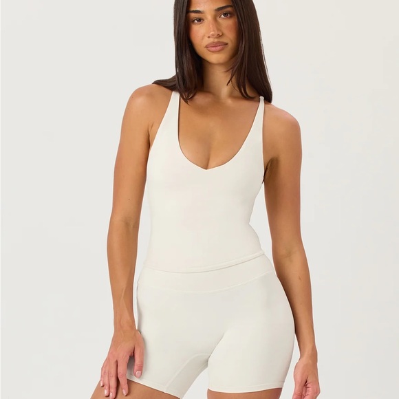 CSB Fade Haven Tank in Blossom 🌸 - Picture 5 of 6